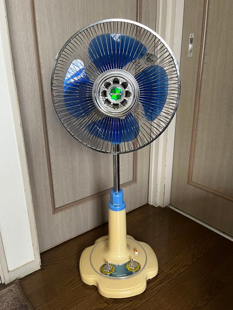 TOSHIBAレトロ扇風機
