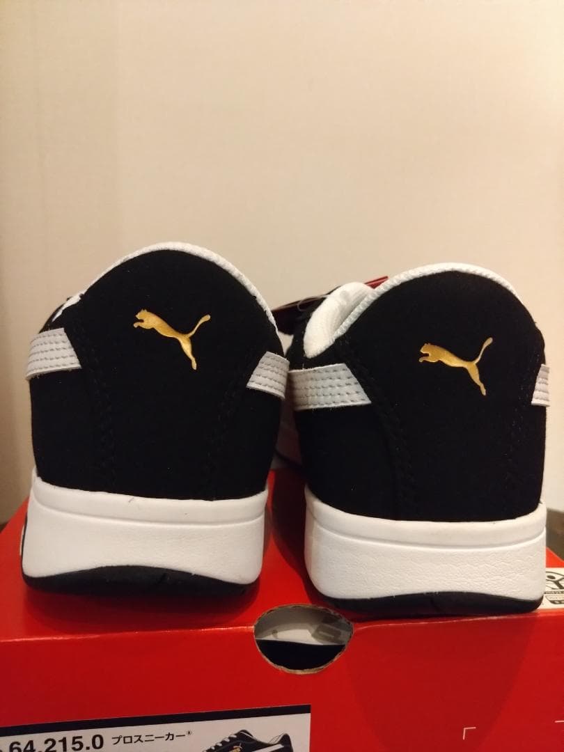 【あろは】新品未使用！PUMA(プーマ)BlankLowエアツイスト2.0