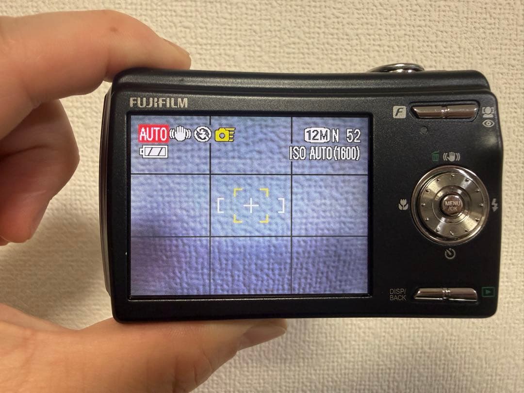 Fujifilm FinePix F100fd コンパクトデジタルカメラ