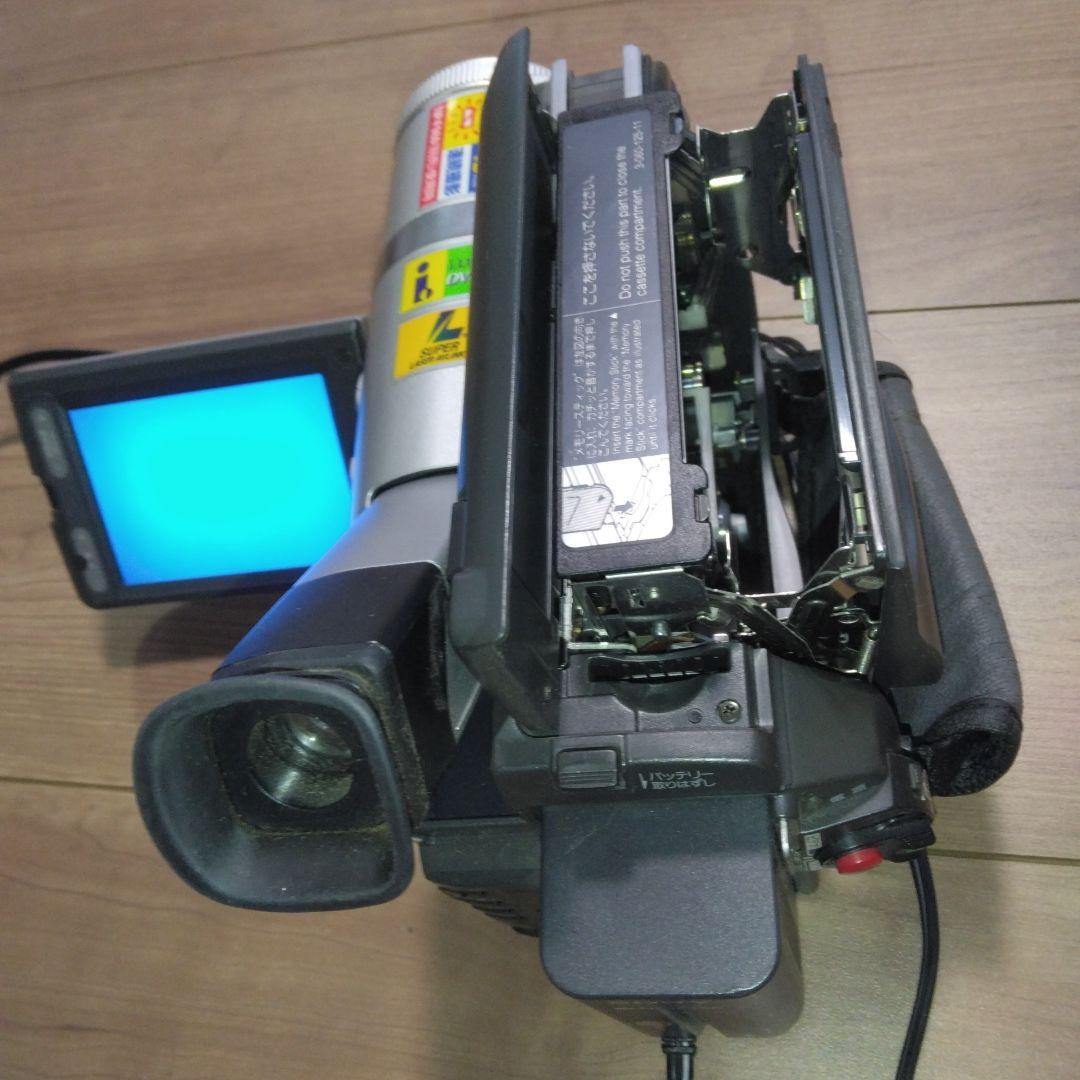 ソニーDCR-TRV620　ビデオカメラ
