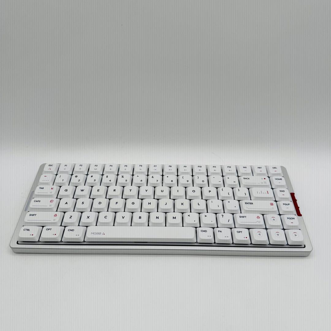 【極美品】IQUNIX MQ80 ロープロファイル メカニカルキーボード