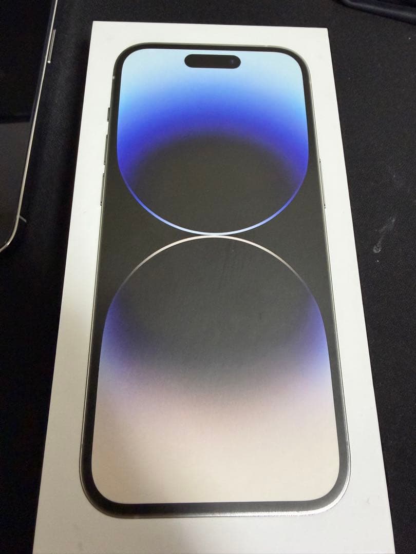 iPhone14pro シルバー　128GB