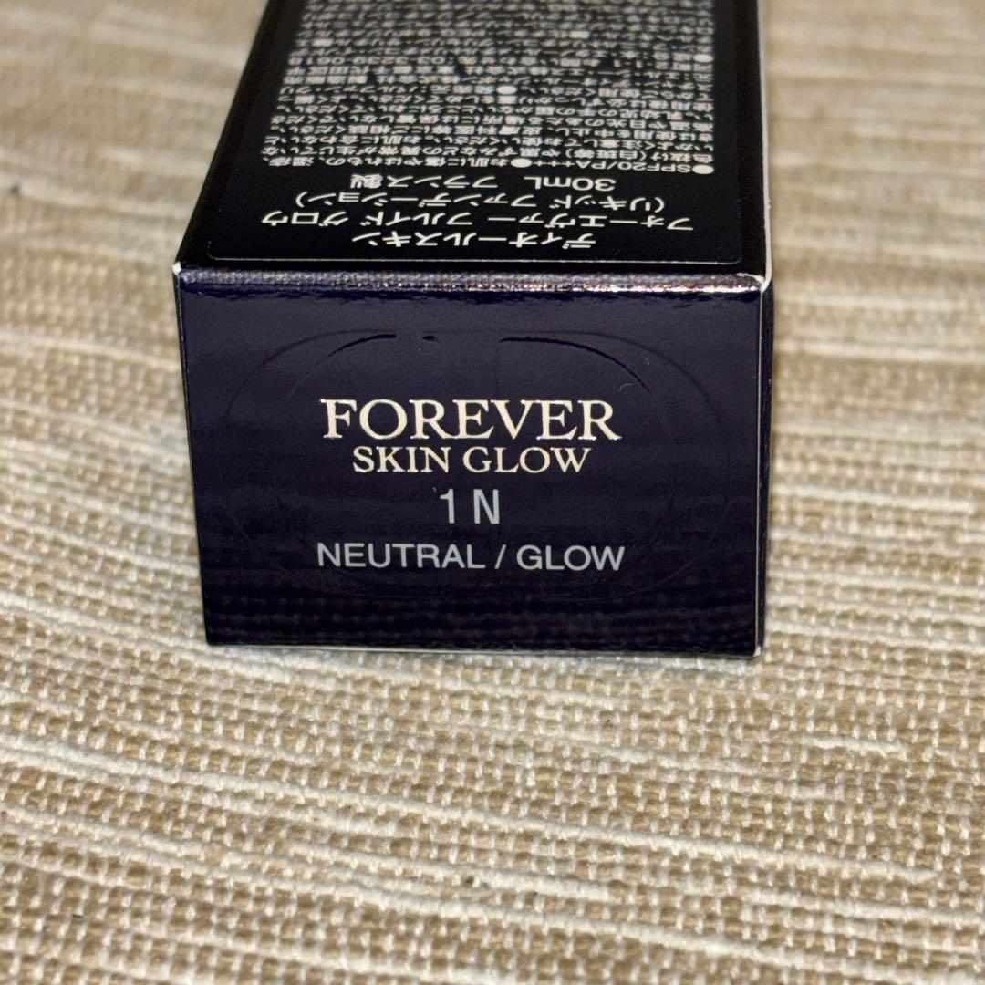 ディオールスキン フォーエヴァー フルイド グロウ 1Nニュートラル　30ml