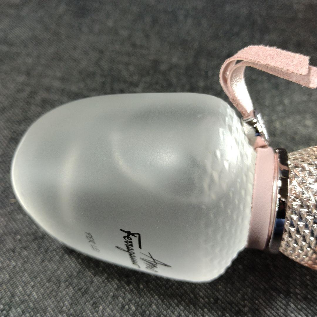 ☆ほぼ未使用・サルヴァトーレフェラガモ アモ フェラガモ パーレイEDP30ml