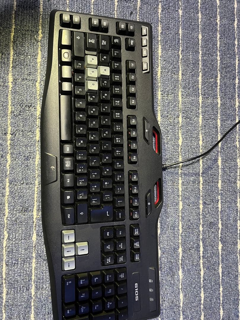 ゲーミングキーボード　値下げ可