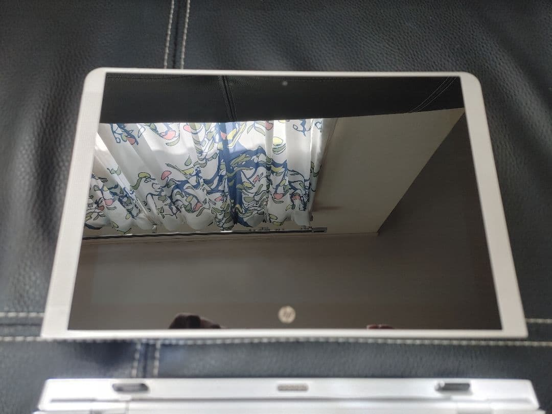 HP 2in1 タブレットPC/Webカメラ/動画視聴/コンパクトで持ち運び便利