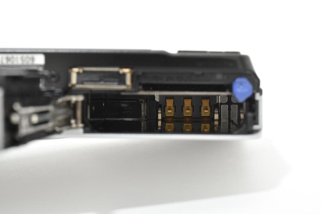 《 美品 》　ソニー　SONY Cyber-shot DSC-WX1 シルバー
