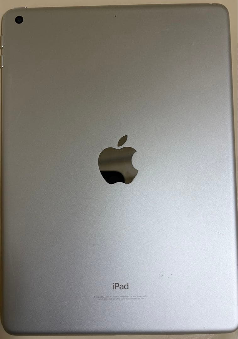 【週末限定値下】Apple iPad 第6世代 Wi-Fiモデル 32GB 箱付
