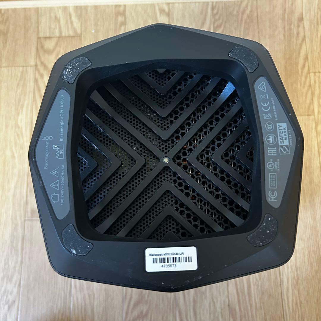 Blackmagic Design eGPU RX580外付けGPU(ジャンク)