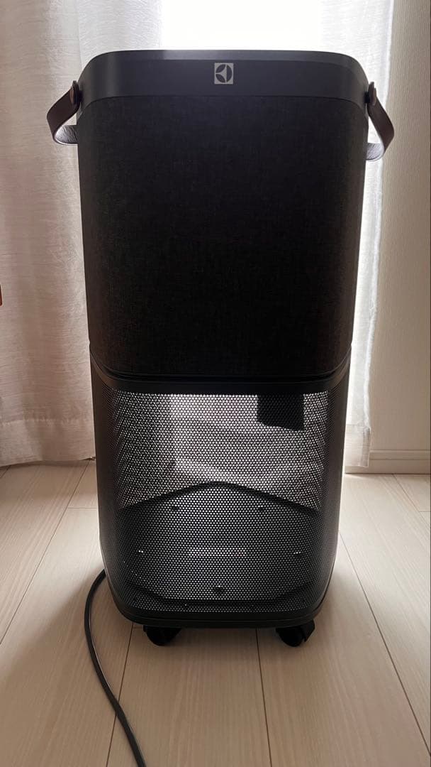 Electrolux・PUREA9・空気清浄機・ダークグレー・最大37畳
