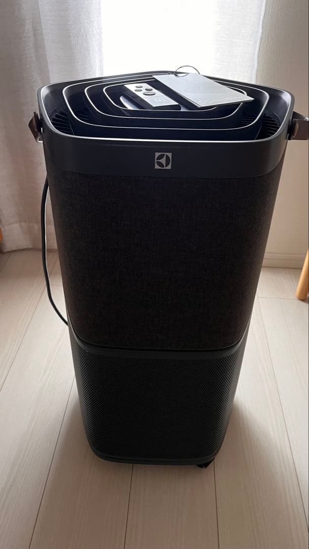 Electrolux・PUREA9・空気清浄機・ダークグレー・最大37畳