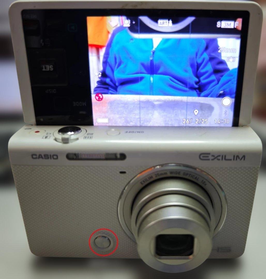 CASIO EXILIM ZR-70 デジタルカメラ ホワイト