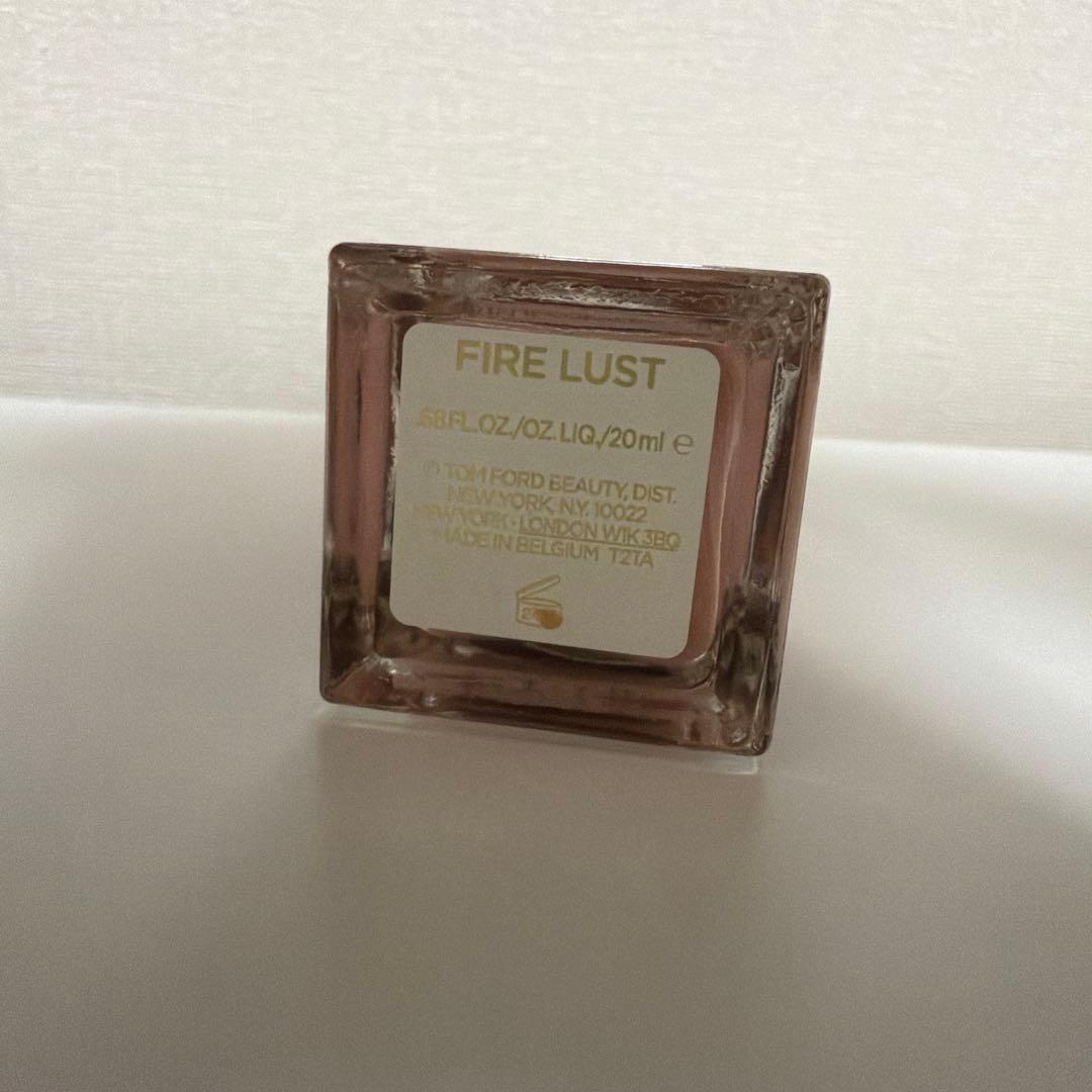 TOMFORD メイクアップベース