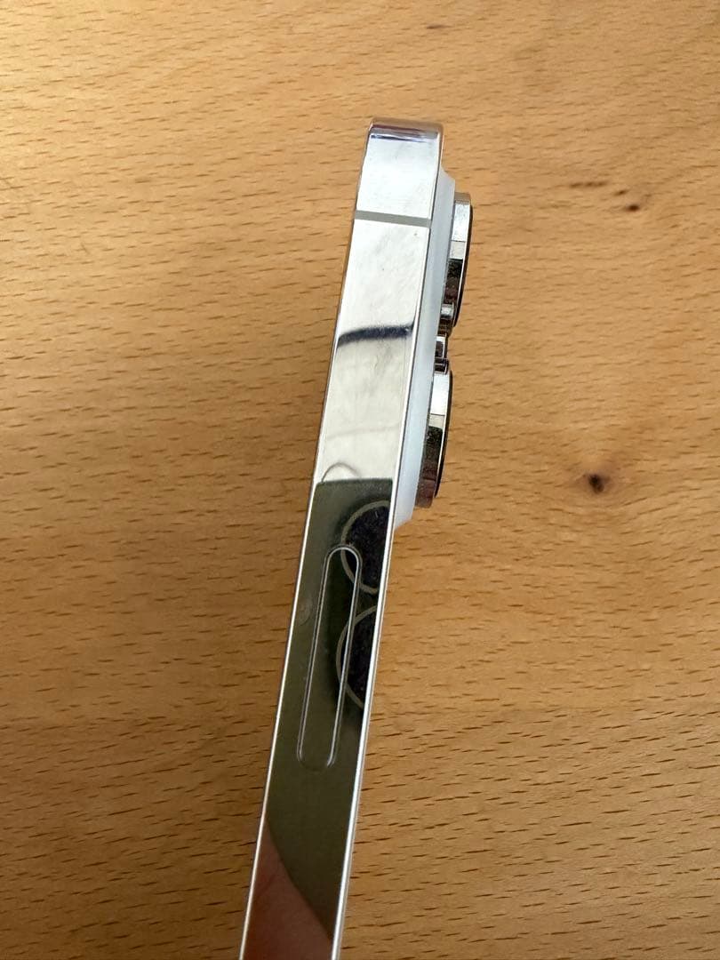 iPhone 14 pro 256GB シルバー ケーブル付き SIMフリー