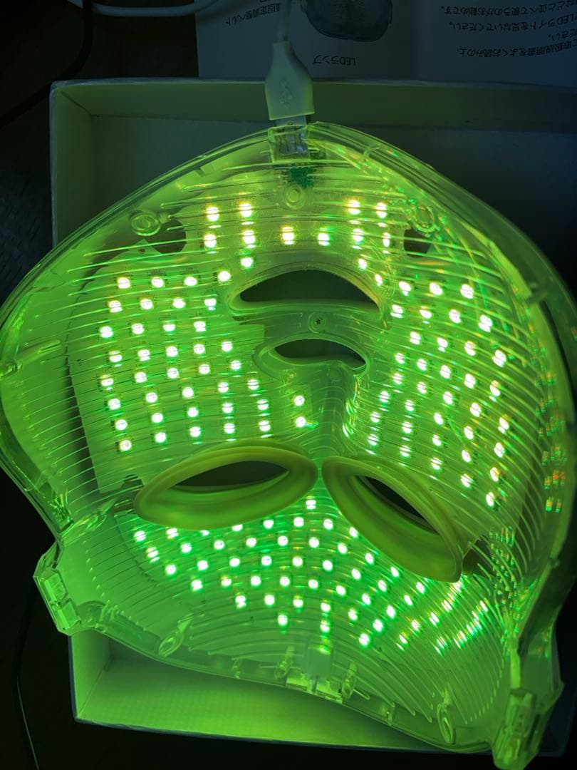 美顔器　LED 美顔マスク