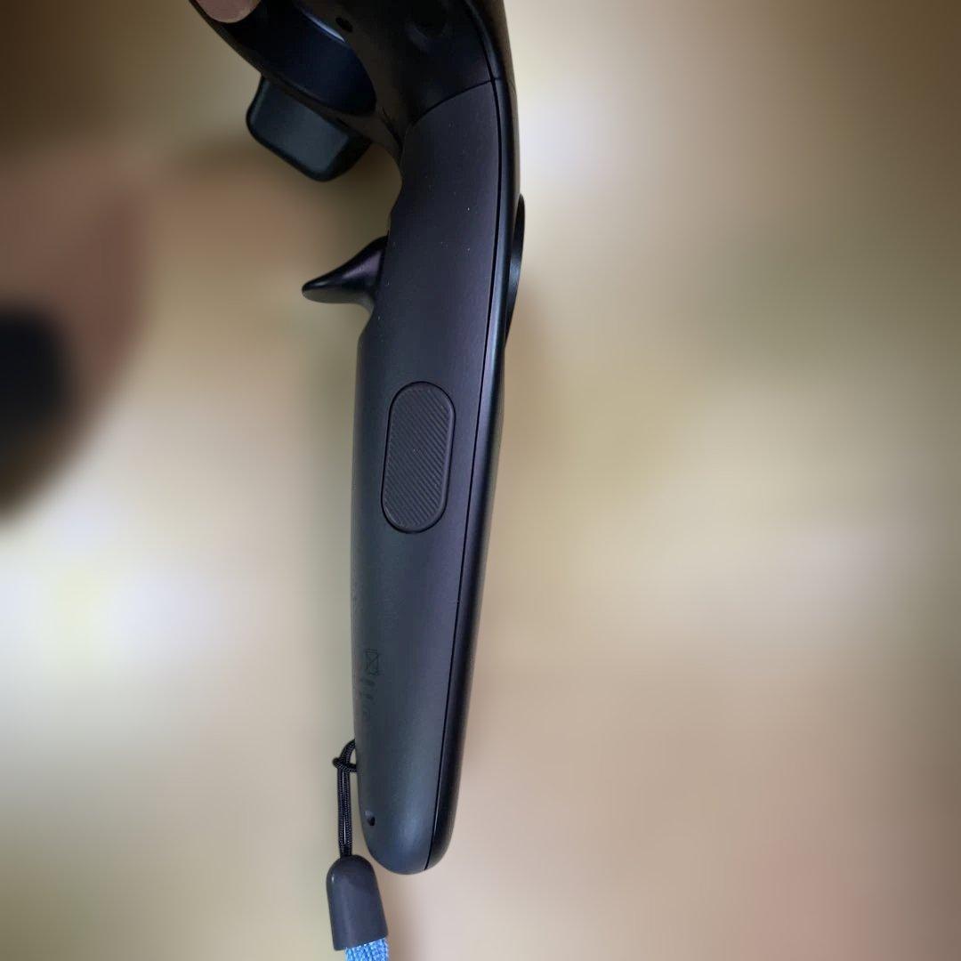 htc viveコントローラー2点セット　動作確認済み　清掃済み