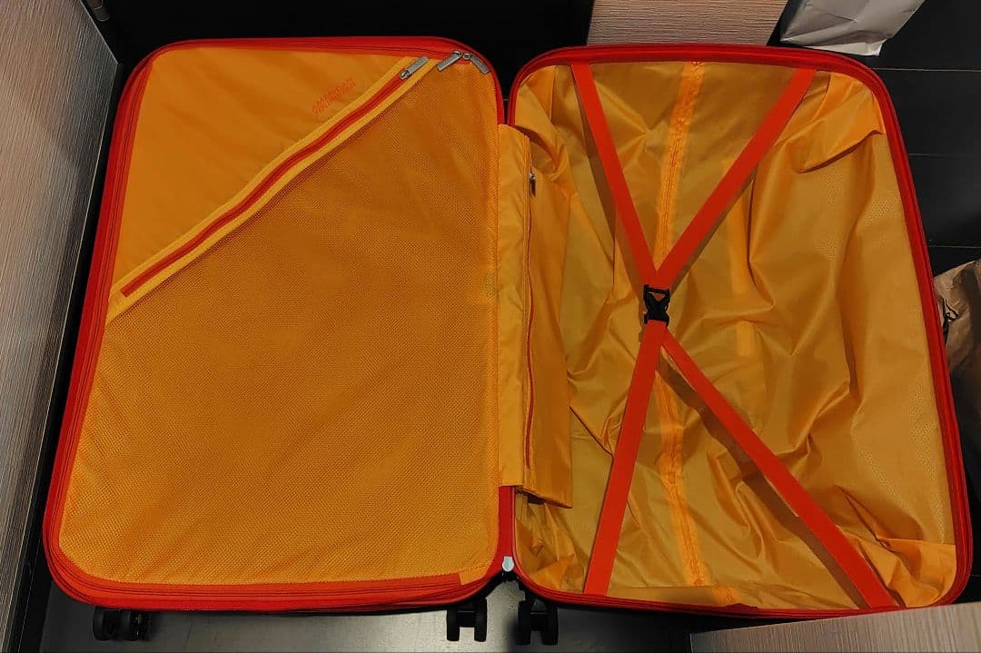 【訳あり】AMERICAN TOURISTER　Air force1 76cm