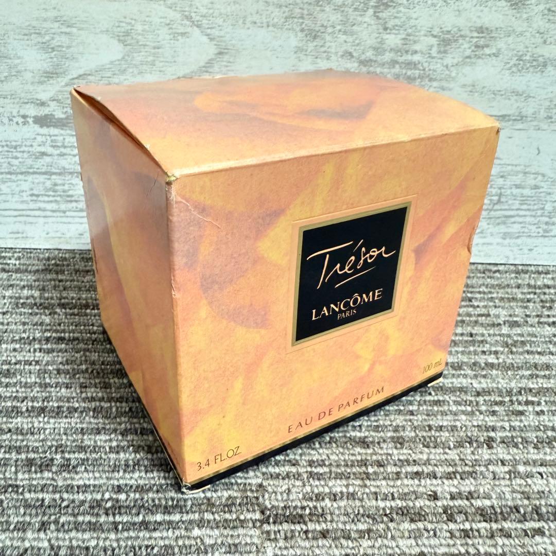 数回使用　香水　ランコム トレゾア オードパルファム 100ml