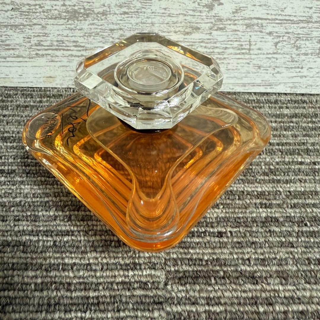 数回使用　香水　ランコム トレゾア オードパルファム 100ml