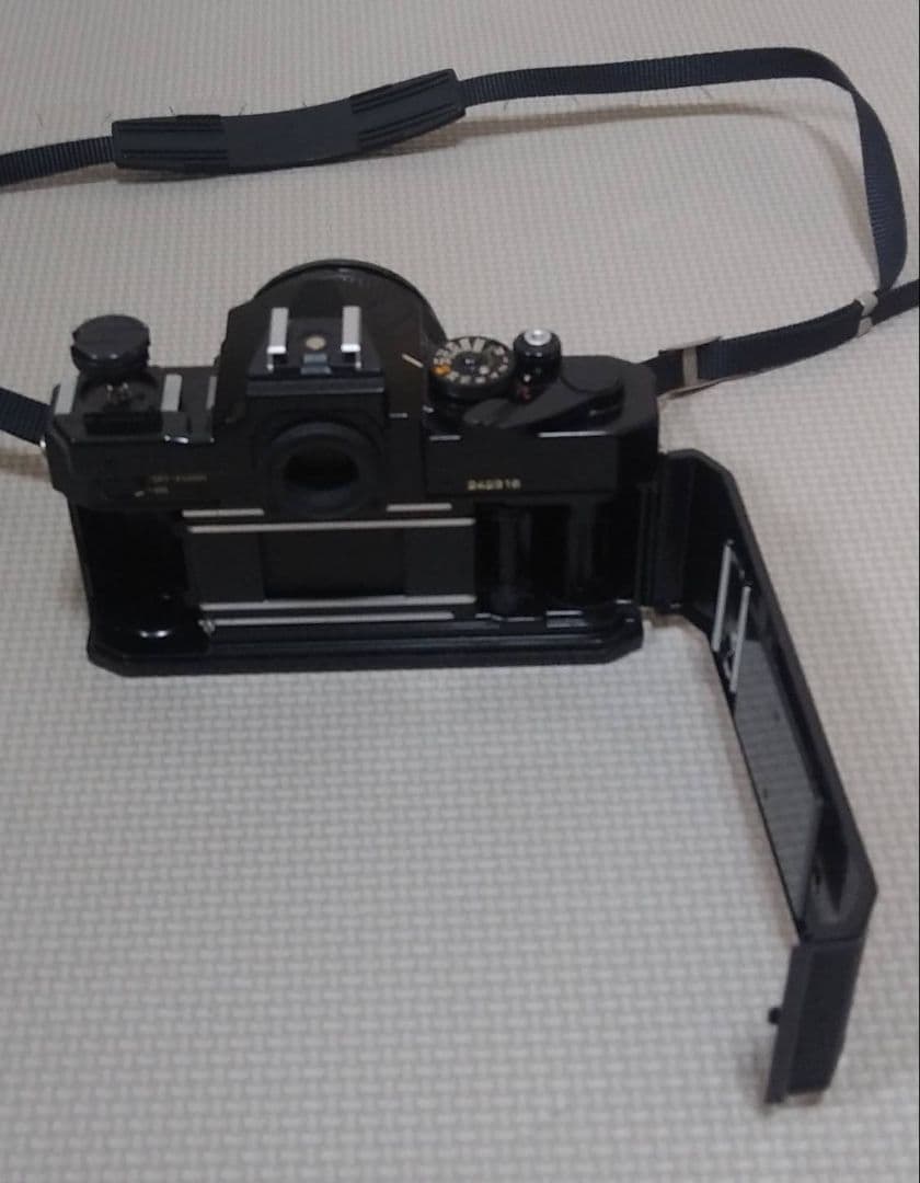 Canon F1 前期 & Hakuba 三脚