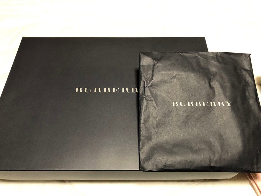 バーバリー　BURBERRY フェイスタオル　ハンカチ　ノバチェック　贈答品