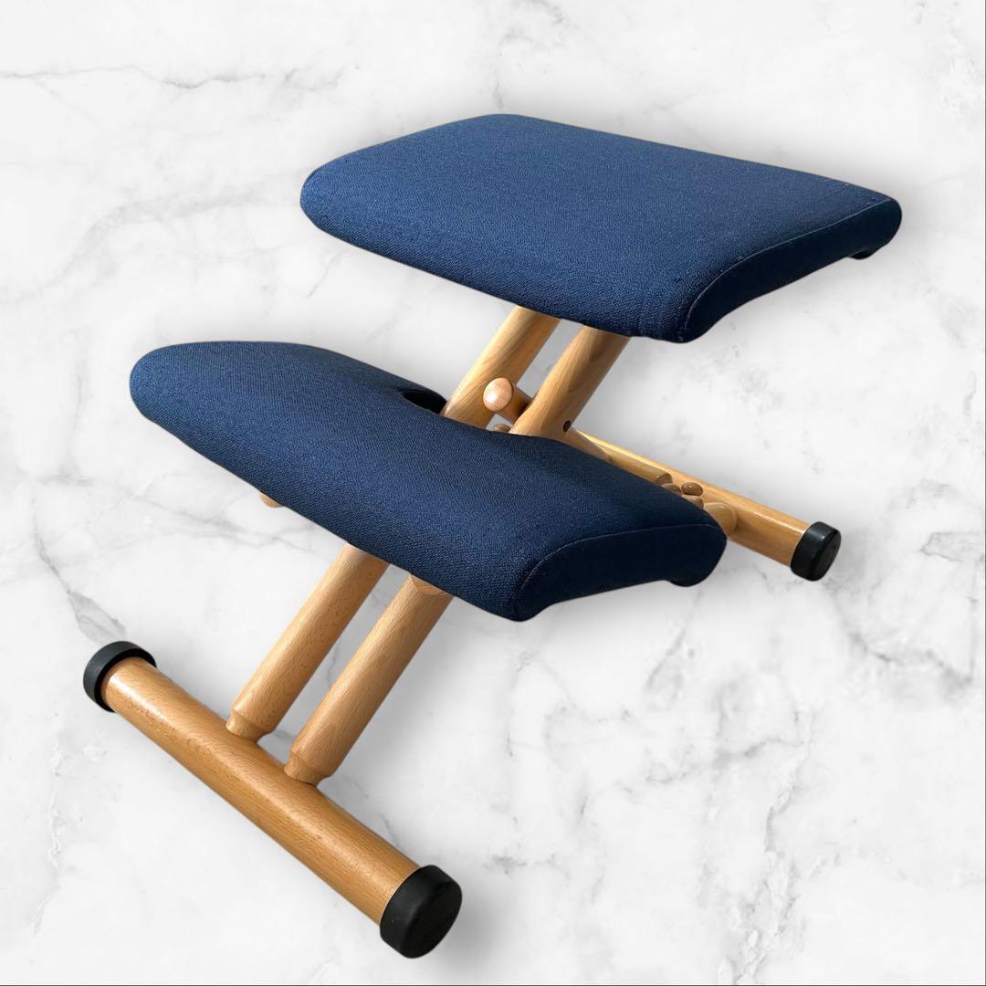 【STOKKE 】MULTI マルチ バランスチェア ネイビー①