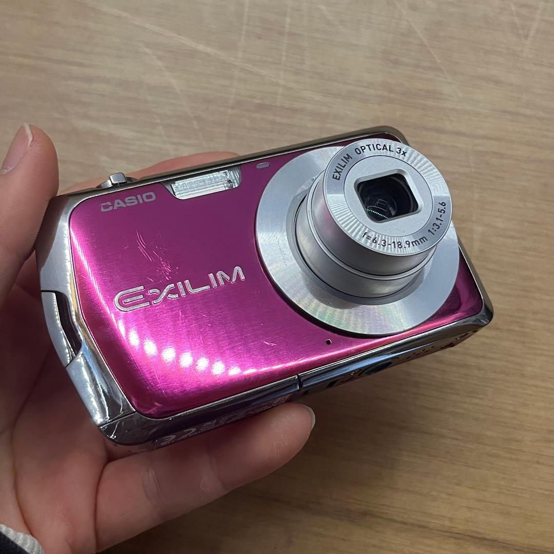 【動作品】CASIO EXILIM ZOOM EX-Z1 PE ピンク デジカメ