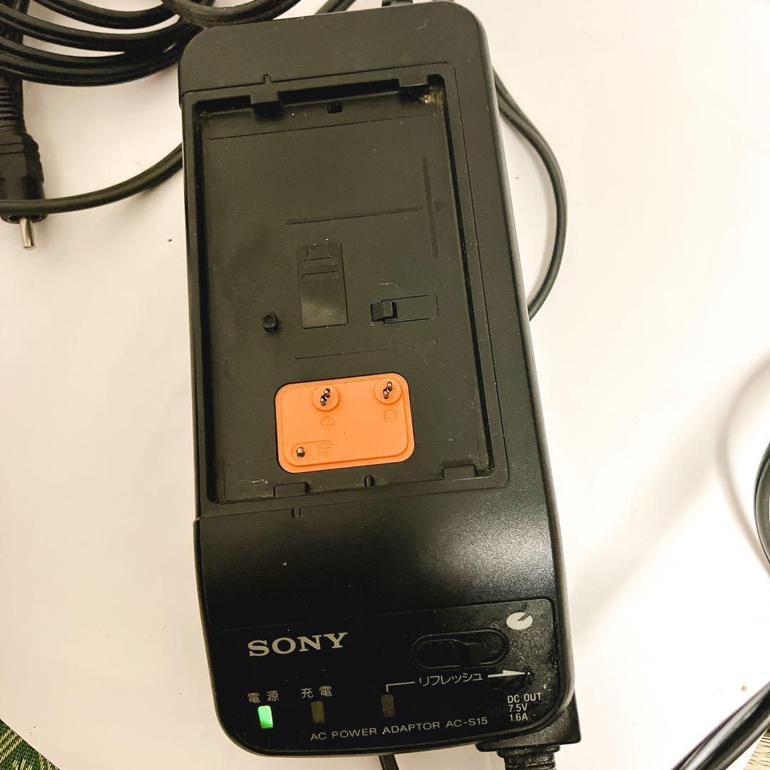 ビデオカメラ SONY Video8 Handycam CCD-TRV11