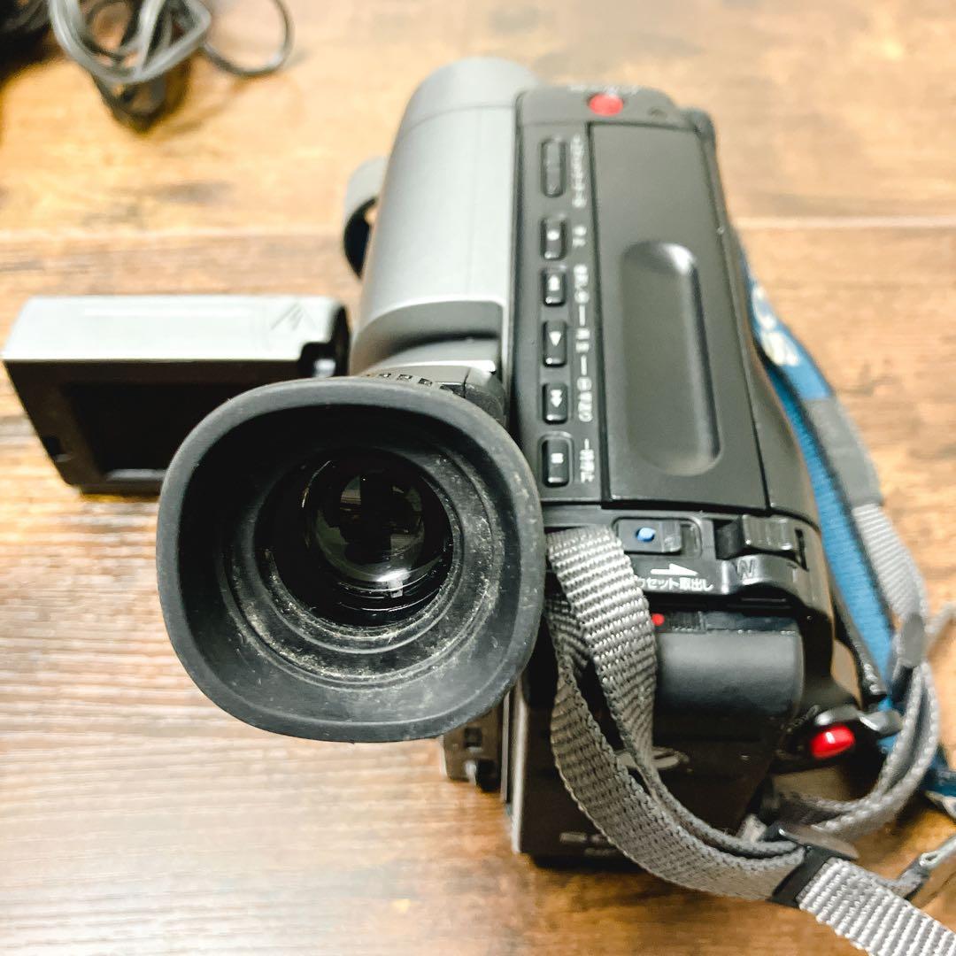 ビデオカメラ SONY Video8 Handycam CCD-TRV11