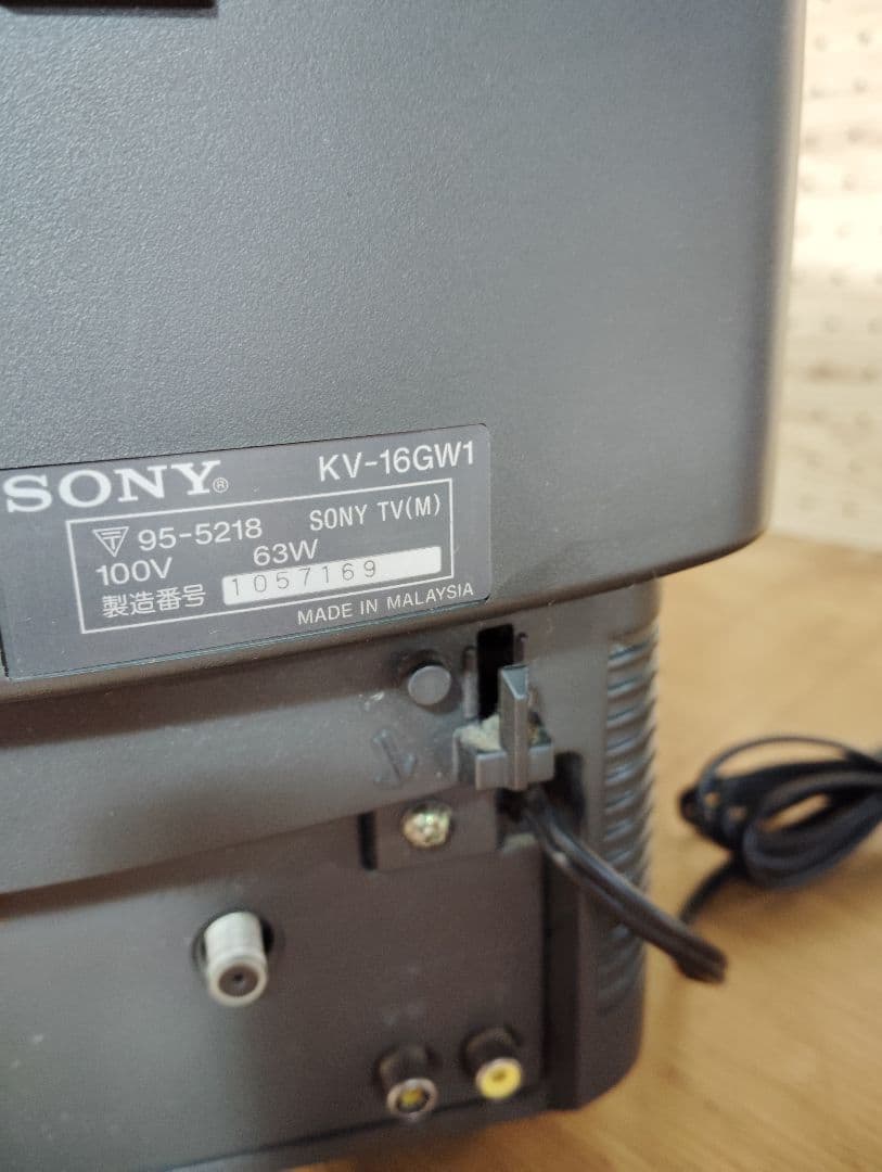 通電確認のみ!! ソニー ワイドブラウン管テレビ トリニトロン KV-16GW1