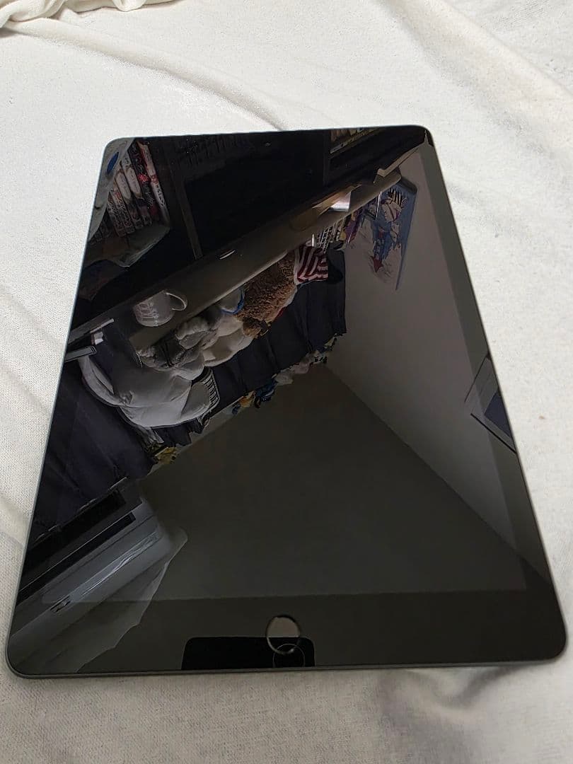 iPad (第9世代)/64GB/バッテリー100%