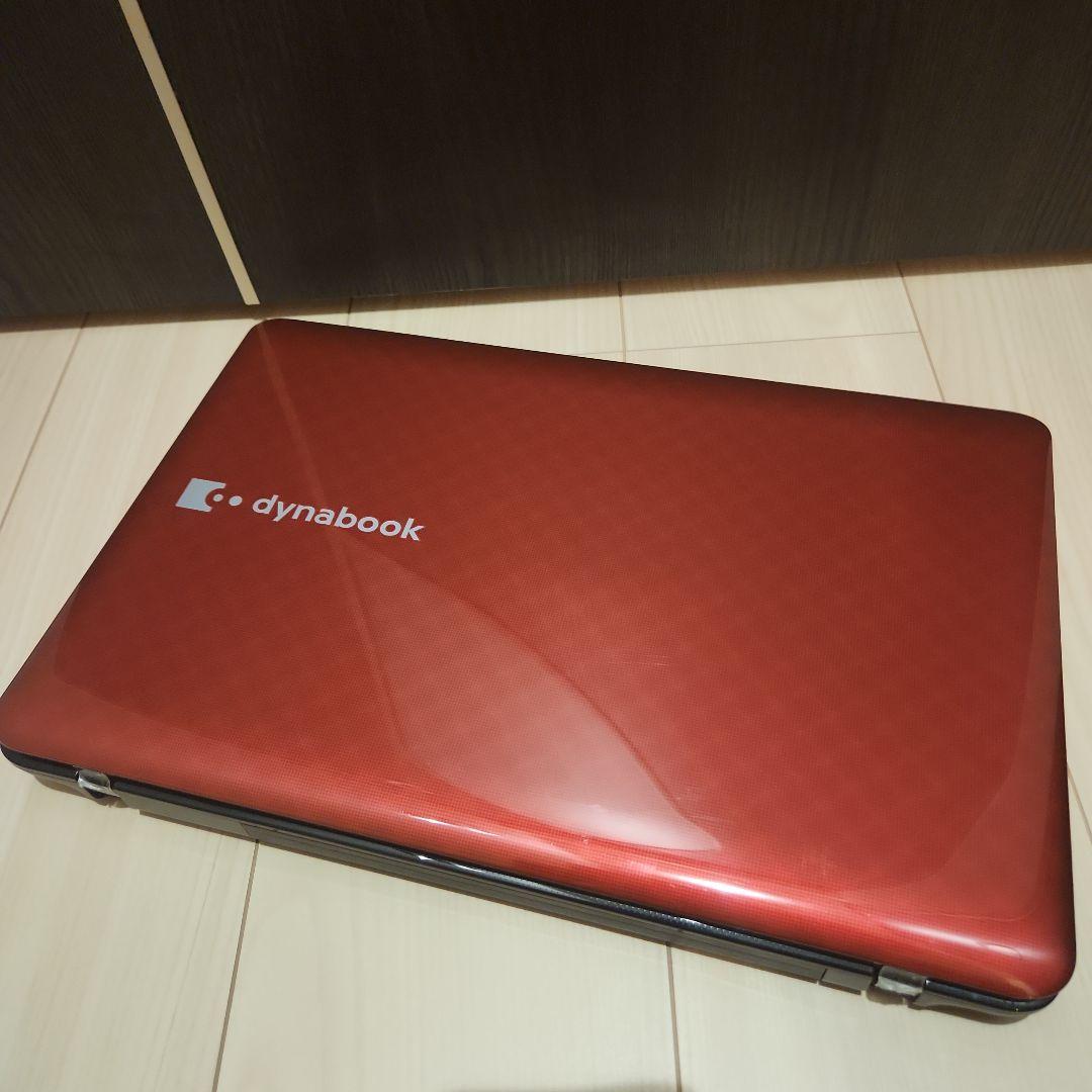 ⭐美品⭐　ノートパソコン　薄型　東芝　かわいいデザイン❗