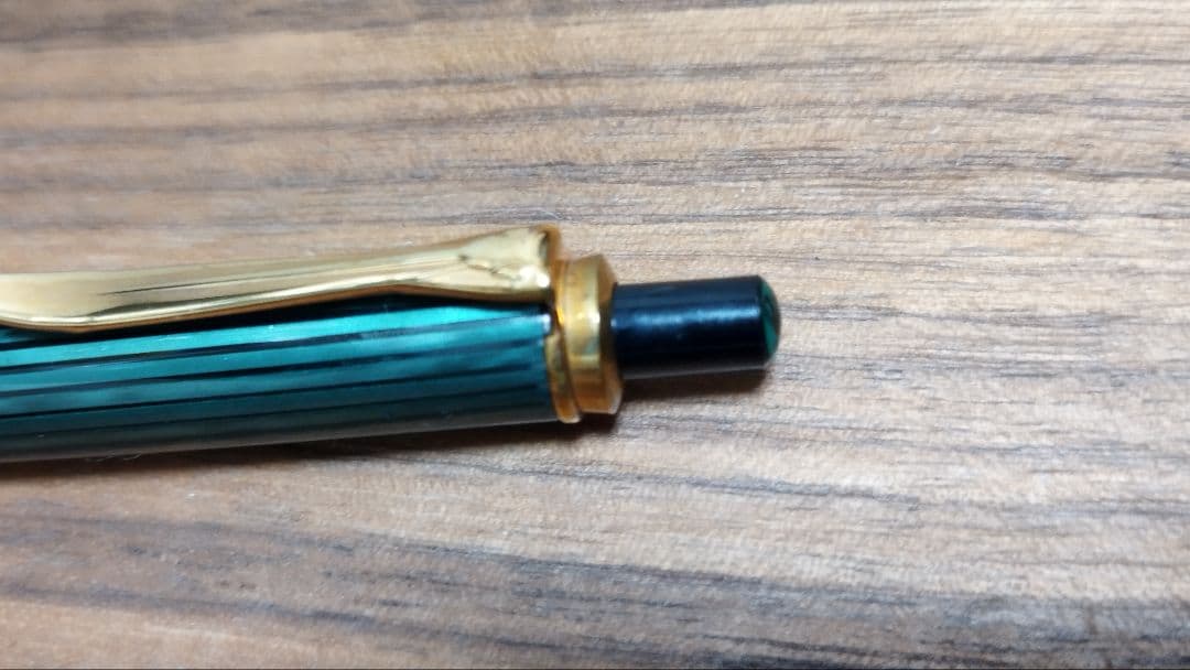 Pelikan ペリカン スーベレーン k400 ボールペン グリーン 緑