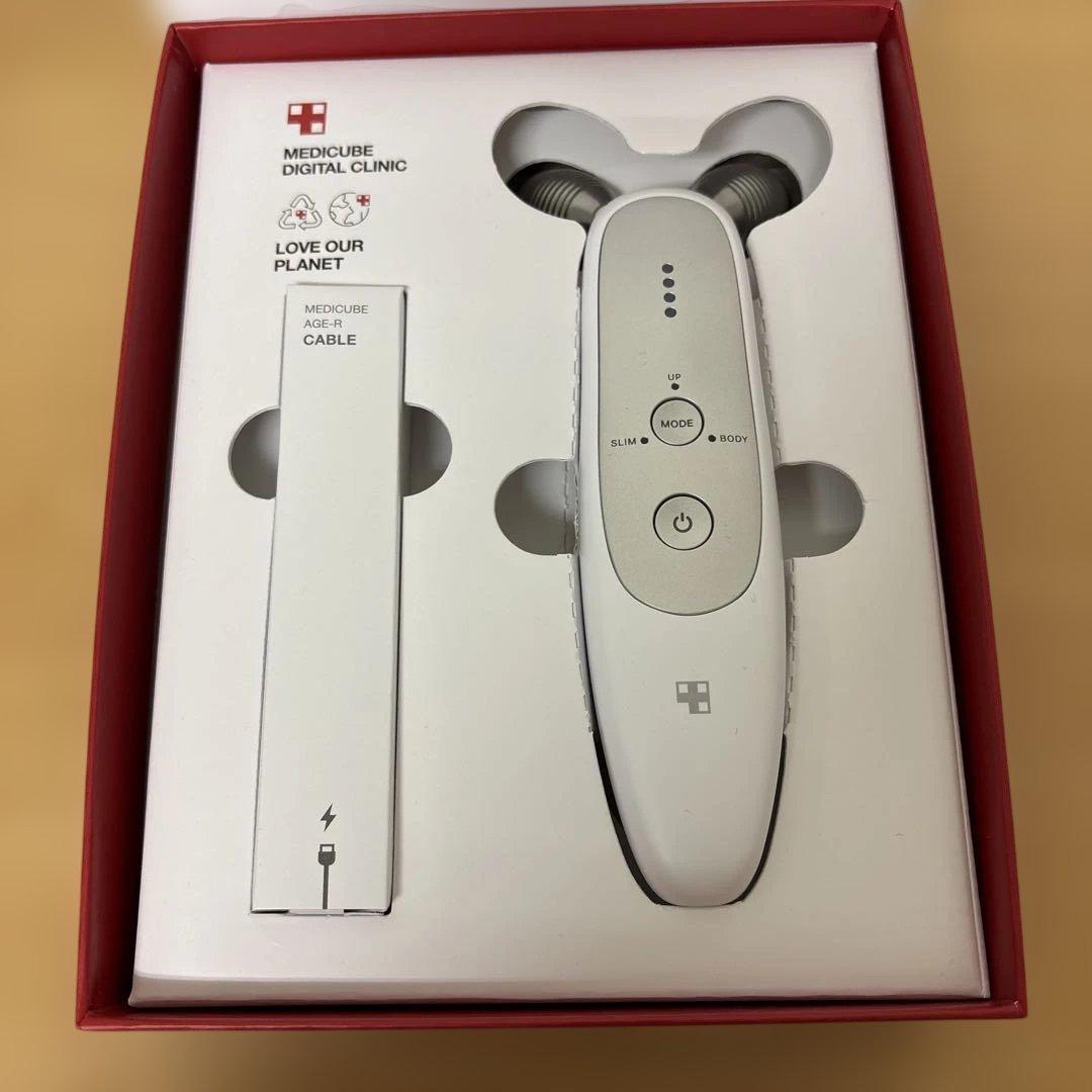 AGE-R デュアルEMS美顔器