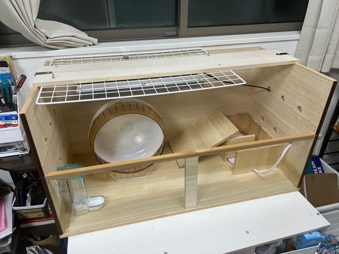 ハリネズミ　ハムスター　小動物　90cm 木製中型ケージ 回し車・暖房付き