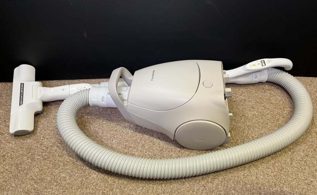 Panasonic 紙パック式掃除機 MC-PJL23A-C 2024年製