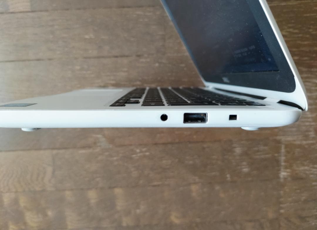 DELL 小型ノートPC　 Win11 　マイクロソフトオフィス　SSD
