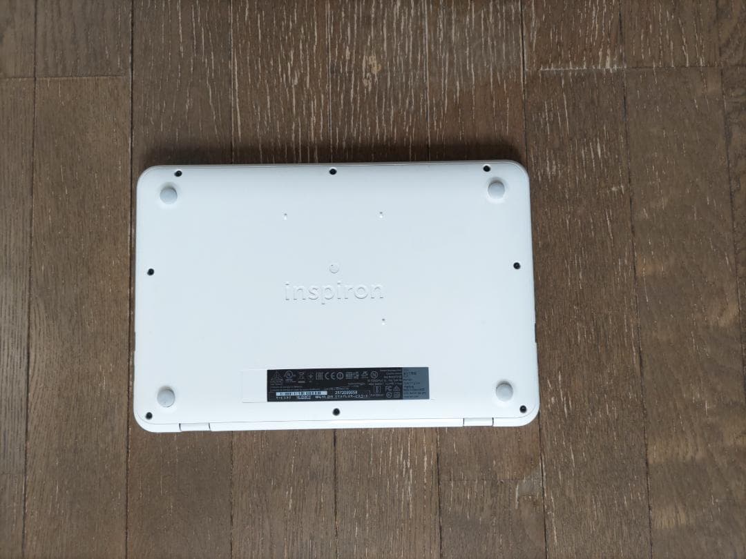 DELL 小型ノートPC　 Win11 　マイクロソフトオフィス　SSD