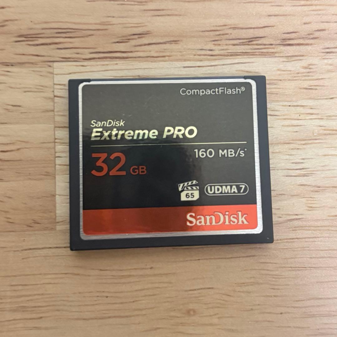 P*A様 SONY α350 デジタル一眼レフカメラ 箱 32GBCFカード付