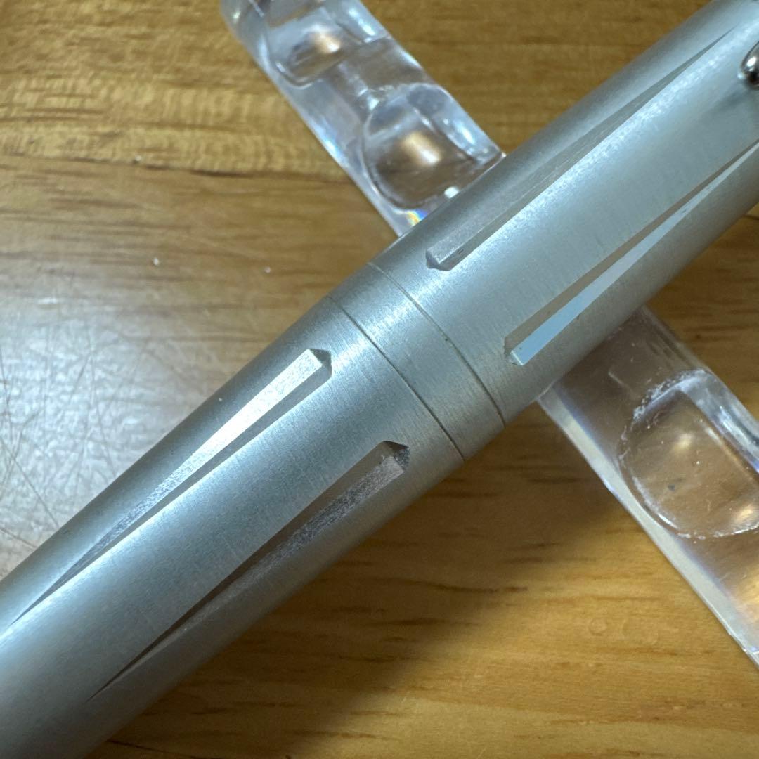廃盤 TOMBOW トンボ鉛筆 Zoom ズーム 2000 水性 ボールペン