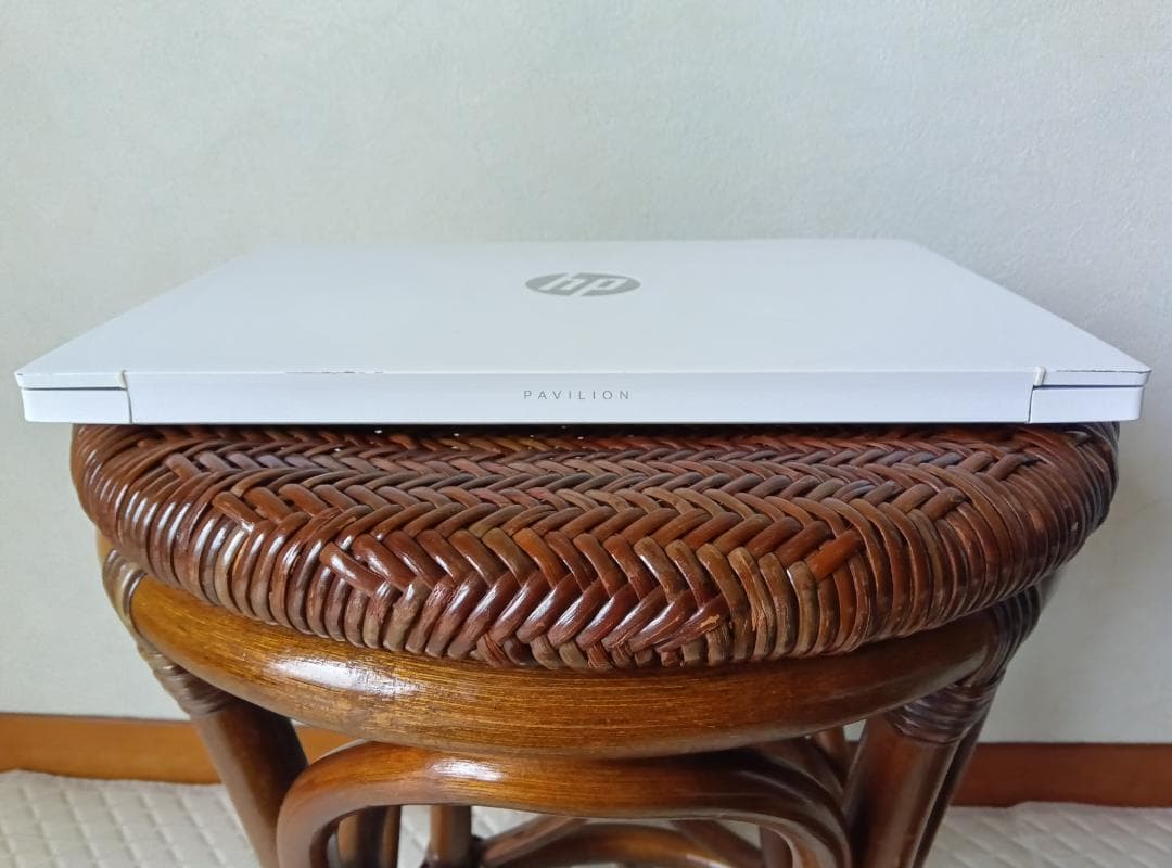 【美品】HP Pavilion Aero Laptop 13-beRyzen7