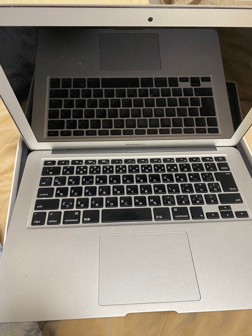シルバー MacBook Air 13.3インチ 128GB