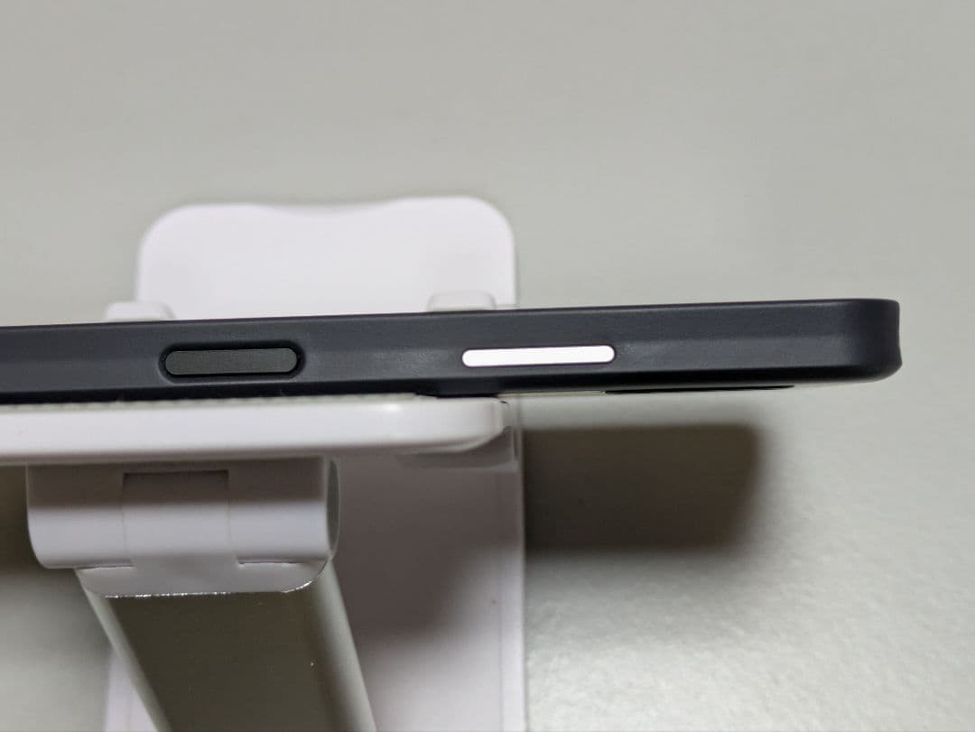 スマートフォン本体 AQUOSwish3