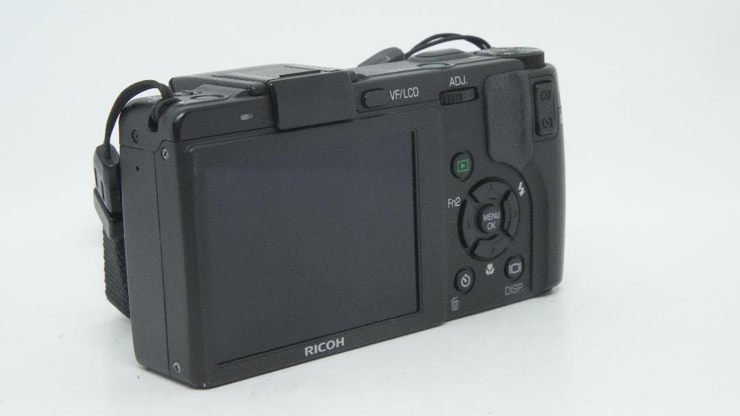【B3027】 RICOH GX200 ブラック リコー