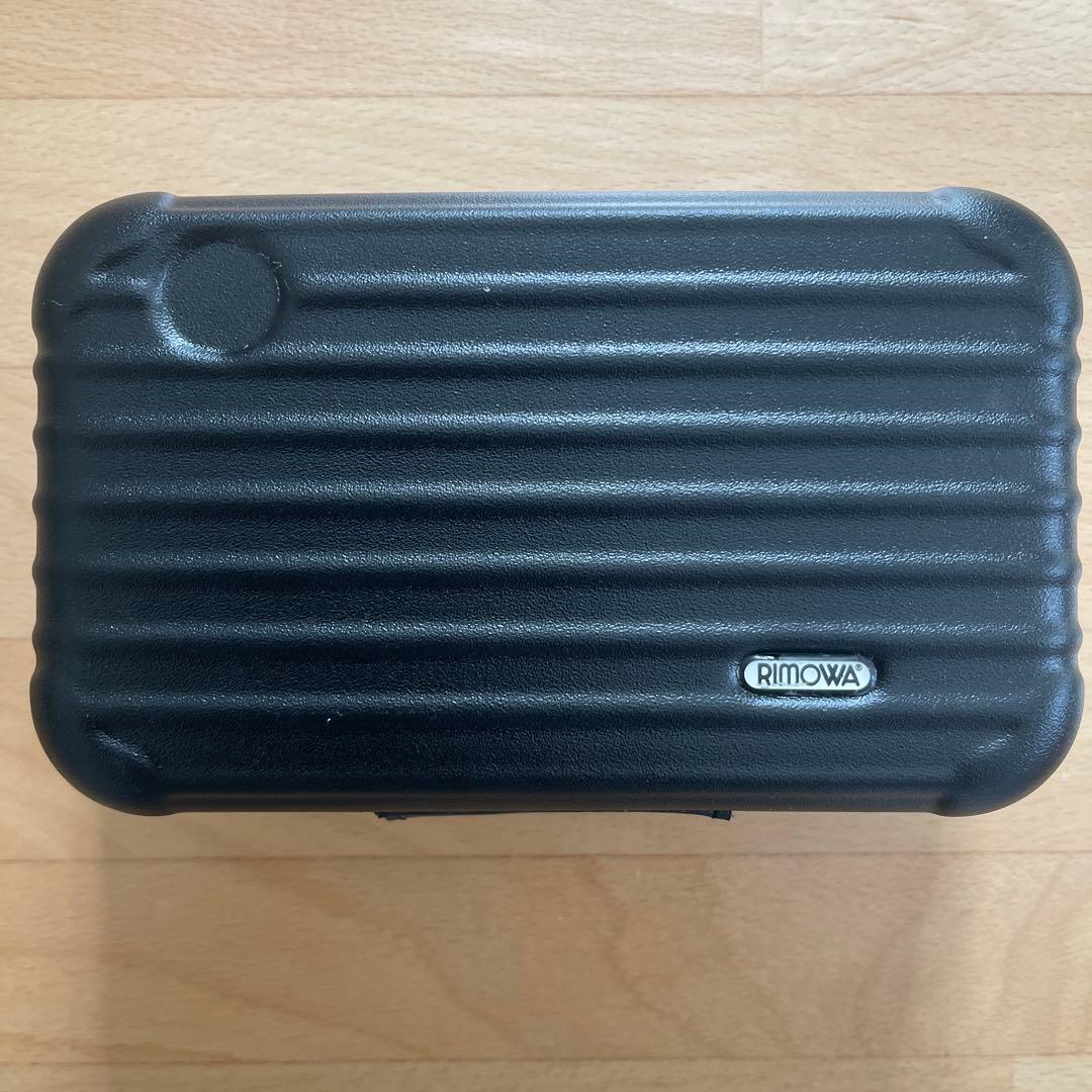 ANAファーストクラスRIMOWA ブラック トラベルポーチ