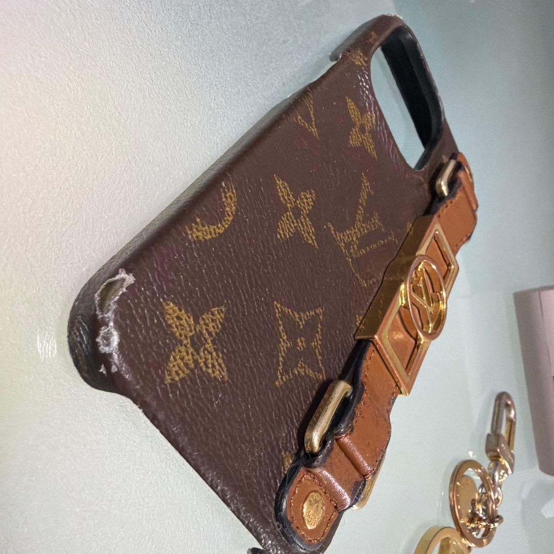 LouisVuitton iPhone13Pro用ケース