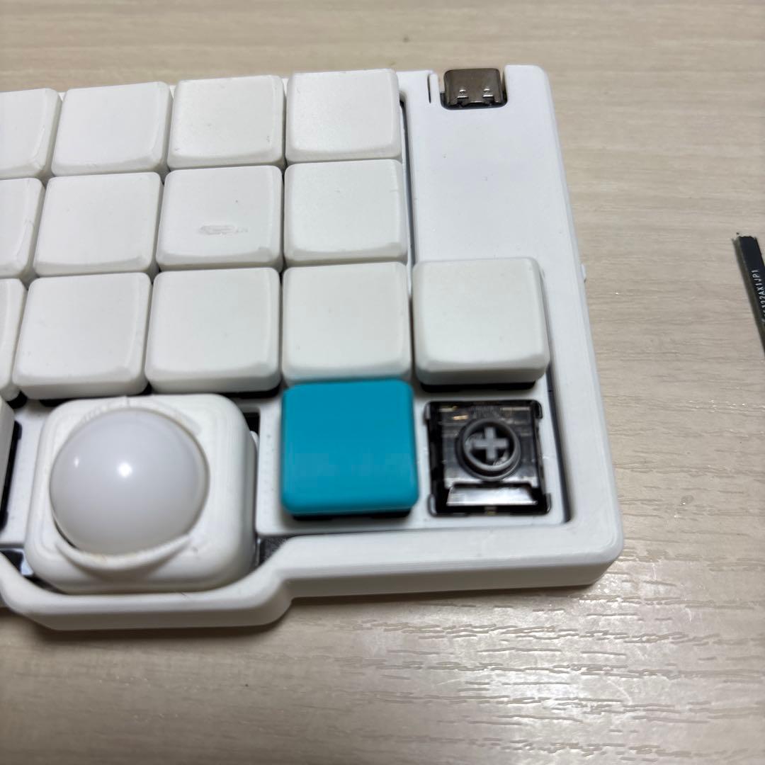 キーボード Pyuron