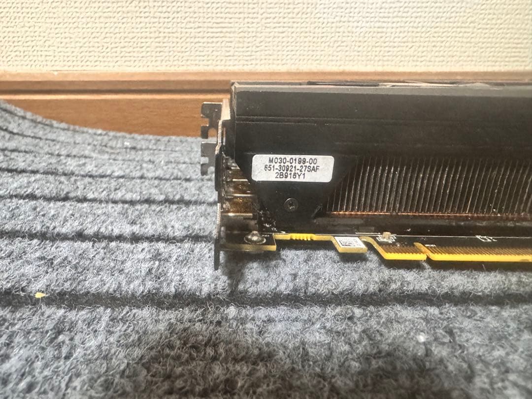 RADEON RX VEGA 56 (UEFI) グラフィックスボード