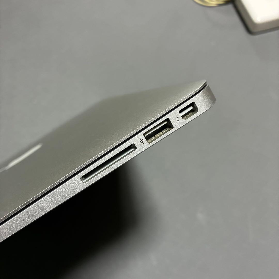 MacBook Air 13インチ Mid 2013 本体 充電器