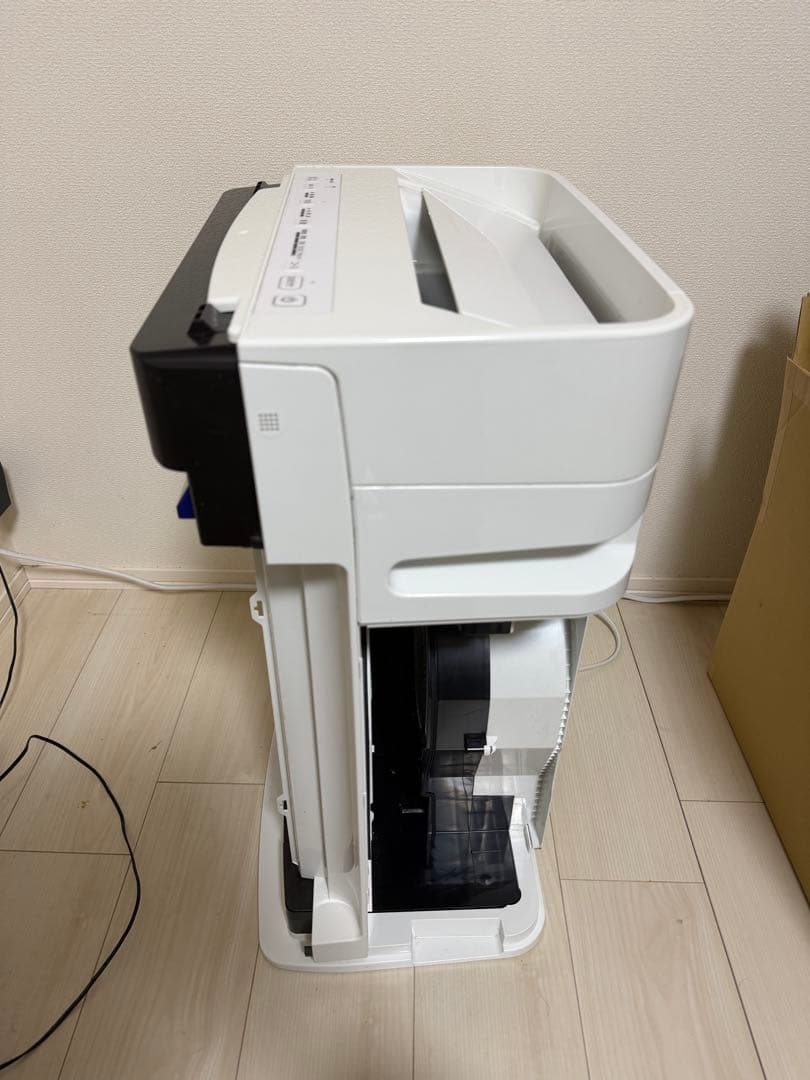ダイキン 空気清浄機（加湿機能有）MCK70X-W